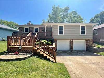 617 NE 98th Terrace Kansas City, MO 64155