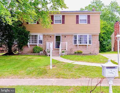 214 Wickersham Way Cockeysville, MD 21030