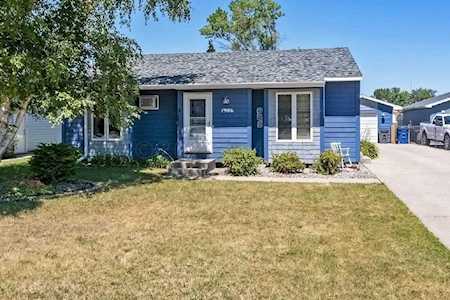 1906 N 13th Ave Moorhead, MN 56560
