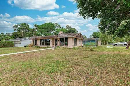 2400 Main St Sarasota, FL 34237