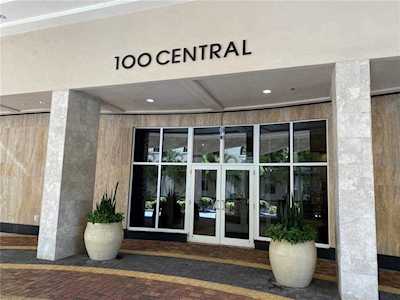 100 Central Ave #A403 Sarasota, FL 34236