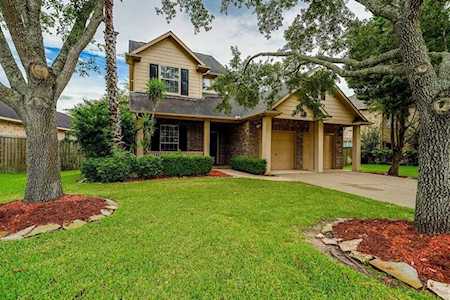 3303 Ashland Grove Ln Sugar Land, TX 77498