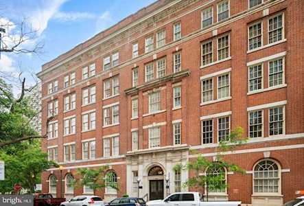 700 Locust St #B5 Philadelphia, PA 19106