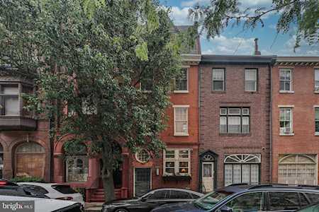 2028 Locust St Philadelphia, PA 19103