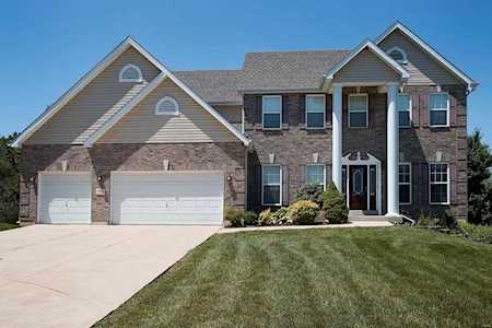 1154 Hollow Valley Ct Ofallon, MO 63304