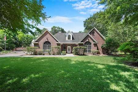 11874 White Oak Pass Conroe, TX 77385