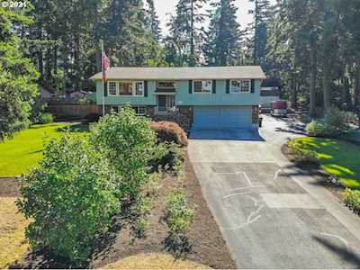 16106 Winston Dr Oregon City, OR 97045