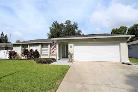 143 Cherry Laurel Dr Palm Harbor, FL 34683