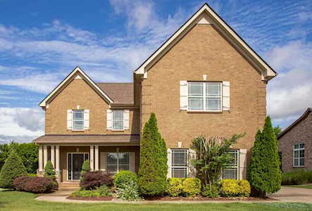 1009 Via Francesco Way Spring Hill, TN 37174