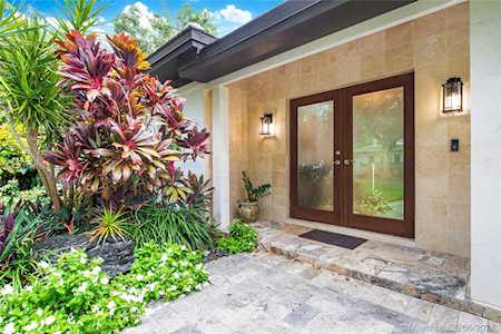 410 Caligula Ave Coral Gables, FL 33146