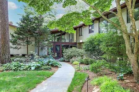119 Meadowbrook Rd Dedham, MA 02026