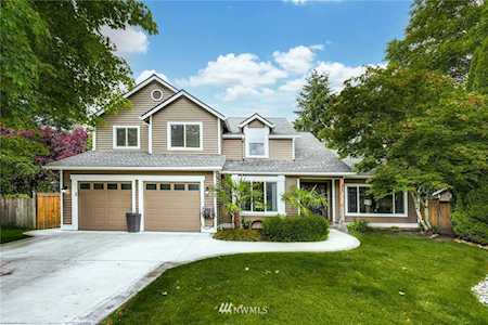 17752 NE 101st Ct Redmond, WA 98052