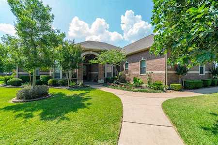 13811 Lowell Avenue Tomball, TX 77377