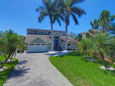 5438 Manatee Point Dr New Port Richey, FL 34652