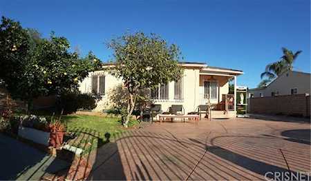 6544 Saint Clair Ave North Hollywood, CA 91606