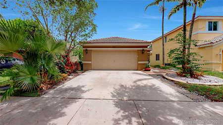 459 Fishtail Ter Weston, FL 33327