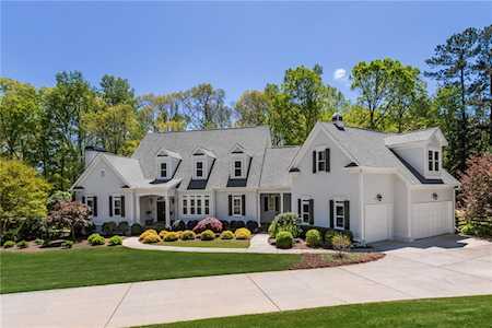 1070 Fieldstone Farms Trl Milton, GA 30004