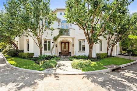 10023 Park Trl Houston, TX 77024