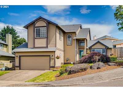 1406 SW Napoleon Pl Troutdale, OR 97060