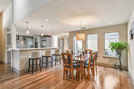 10926 Bob White Dr Houston, TX 77096