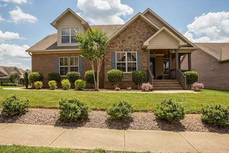 2005 Callaway Park Place Thompsons Station, TN 37179