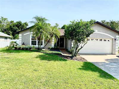 1921 Vienna Dr Casselberry, FL 32707