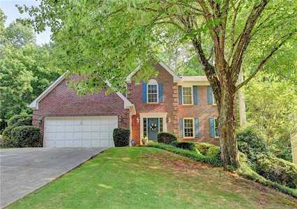 3215 Summer View Dr Alpharetta, GA 30022