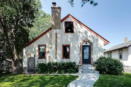 5536 36th Avenue S Minneapolis, MN 55417