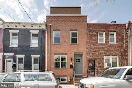 2226 Manton St Philadelphia, PA 19146