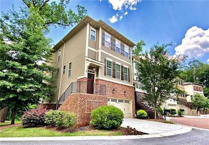 2131 Elvan Circle NE Atlanta, GA 30317