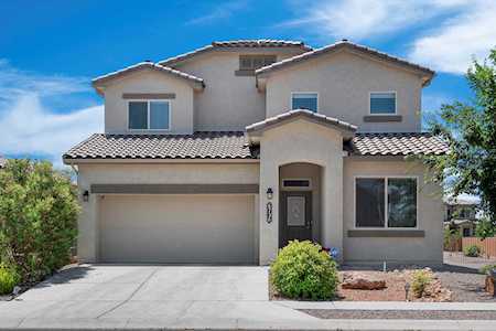 6736 Oro Valley Rd NW Albuquerque, NM 87114