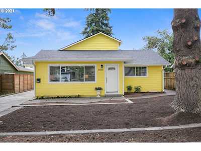 8010 N Wayland Ave Portland, OR 97203