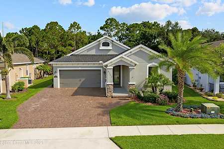 8122 Strom Park Drive Melbourne, FL 32940