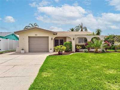 4902 Bonito Dr New Port Richey, FL 34652
