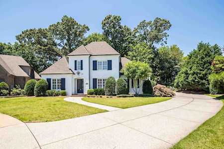 2029 Wellesley Pine Cv Germantown, TN 38138