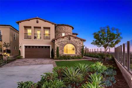 48 Hyacinth Lake Forest, CA 92630