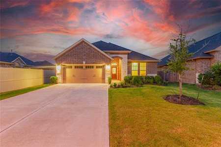 8603 Green Paseo Place Rosenberg, TX 77469