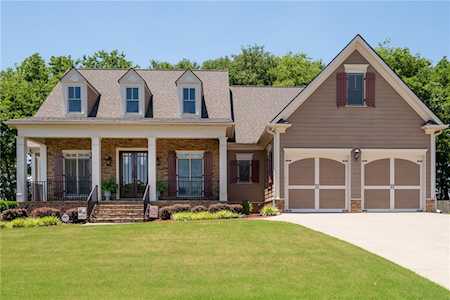 8 Twelve Oaks Dr SE Cartersville, GA 30120