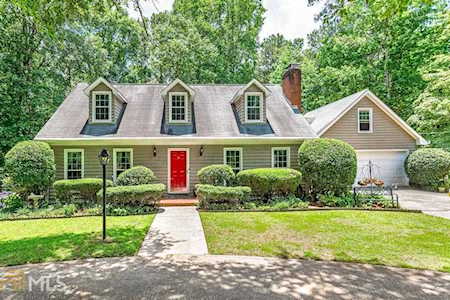 107 Roundtree Ct Stockbridge, GA 30281