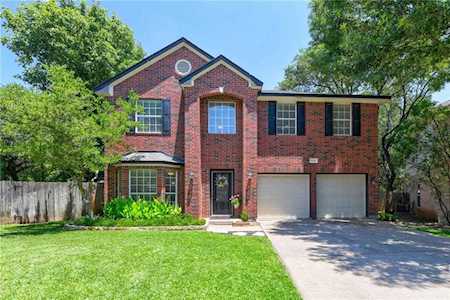 2210 Parkland CV Round Rock, TX 78681