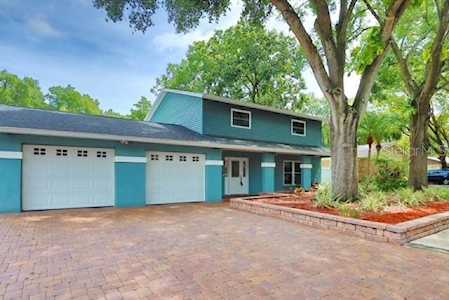 3131 W Paris St Tampa, FL 33614