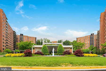 4201 Cathedral Ave #1116W Washington, DC 20016