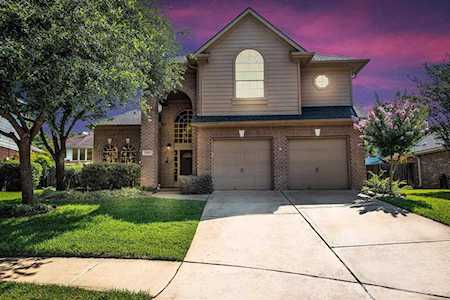 15610 Garden Bend Circle Cypress, TX 77433