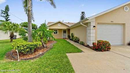 206 Ocean View Lane Indialantic, FL 32903