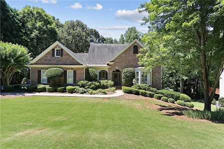 109 Highgrove Dr Suwanee, GA 30024
