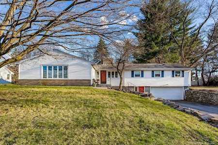 35 Tumblebrook Lane West Hartford, CT 06117