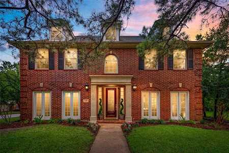 548 Cascade St Bellaire, TX 77401