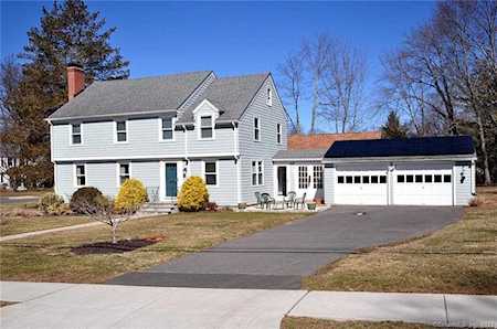 98 Bainbridge Road West Hartford, CT 06119