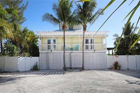 440 Bocilla Dr Placida, FL 33946