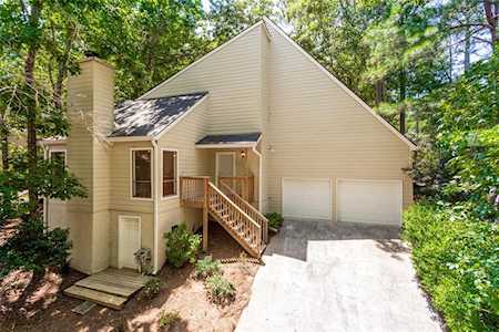 410 N Eagles Bluff Alpharetta, GA 30022